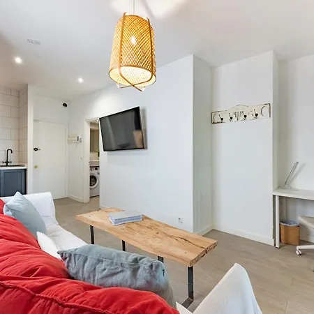 Apartamento En Milla De Oro A 5 Min Andando De La Playa